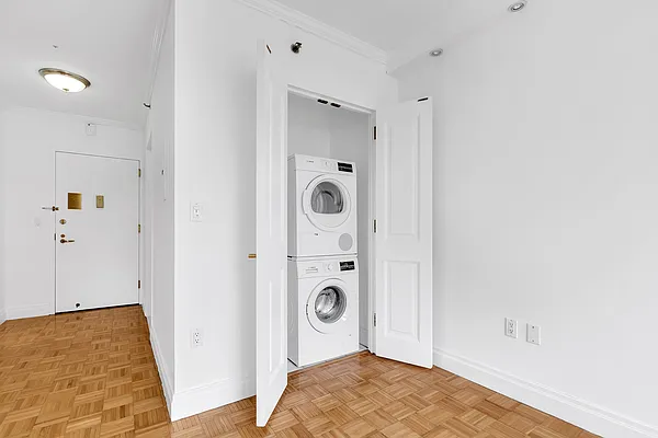 Rented by Douglas Elliman | media 4