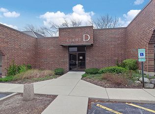 1S376 Summit Ave SUITE 4D, Villa Park, IL 60181