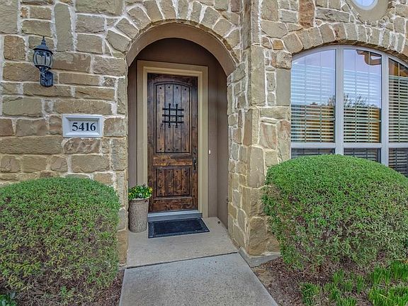 3rd image of 5416 Rowlett Creek Way