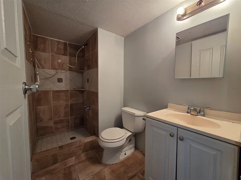 23675 E Heritage Oaks Dr — Photo 6