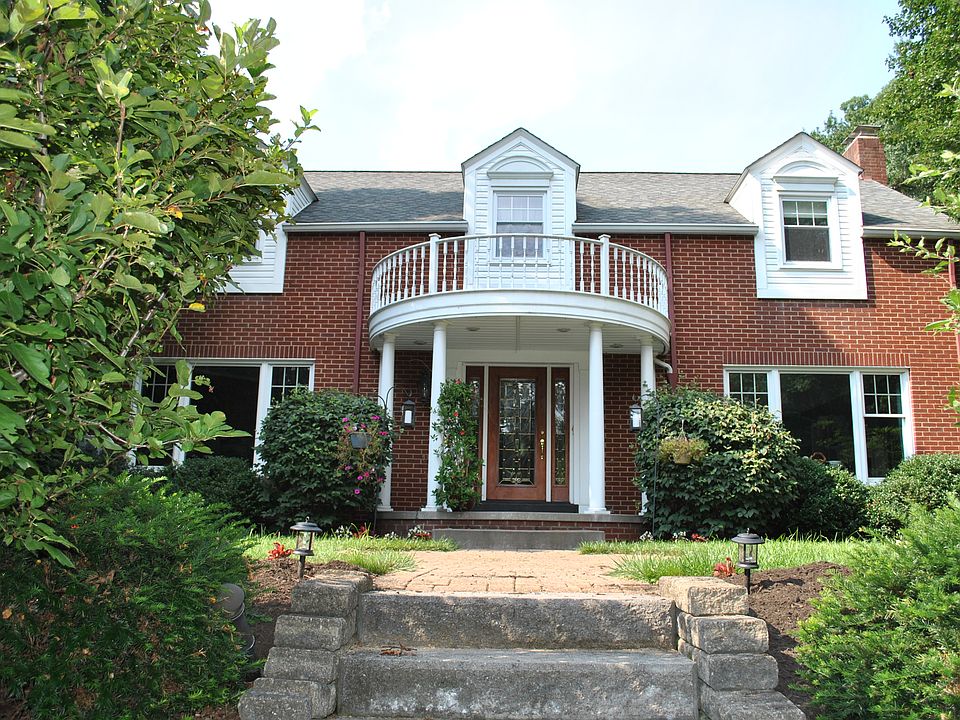 Welcome to 5511 12th Street 