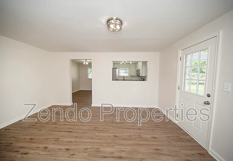 1733 Parkview Ave #A — Photo 8