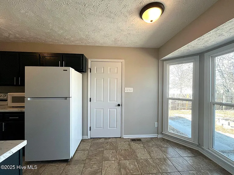 3544 Lubbock Dr — Photo 11