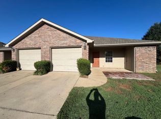 521 Jane St #B, Alma, AR 72921