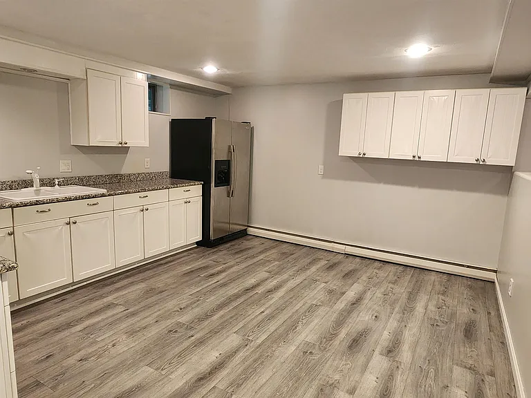 62 Hovey Rd — Photo 4