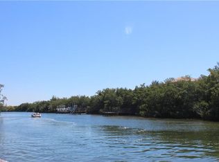 9240 Midnight Pass Rd #B2, Sarasota, FL 34242