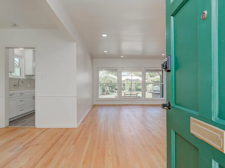 14733 McCormick St — Photo 12