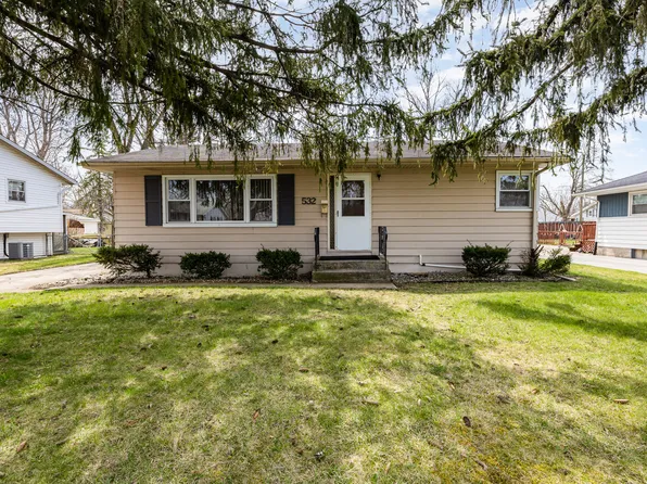532 Gordon Dr, Crete, IL 60417