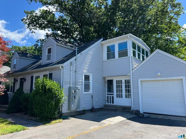 32 Woodland Street, Plainville, CT 06062