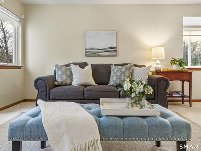 38 Hilltop Drive #38, Weatogue, CT, 06089