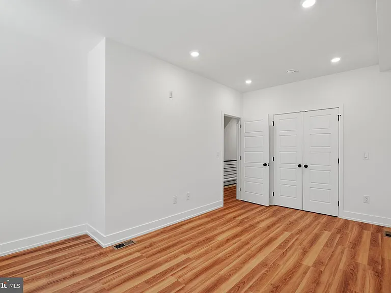 2325 Germantown Ave #1 — Photo 25