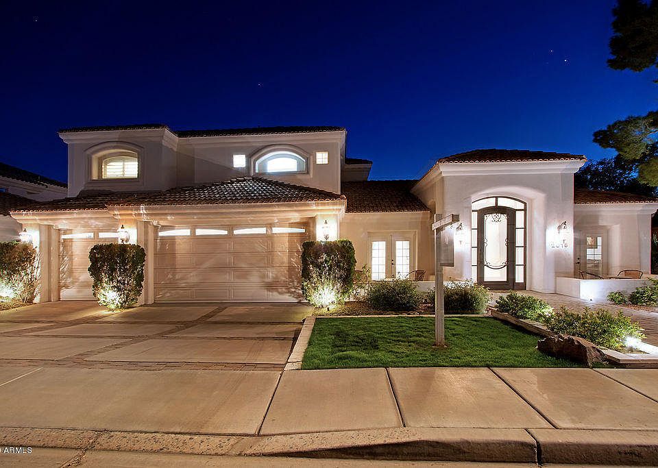 1st image of 2015 E Clubhouse Dr