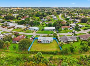 1362 SE BUCKINGHAM Terrace, Port St Lucie, FL 34952