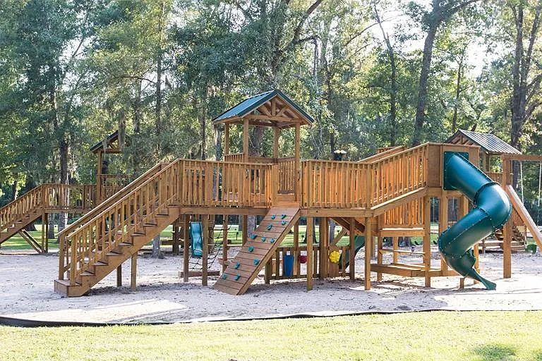 478 Center Dr — Photo 14