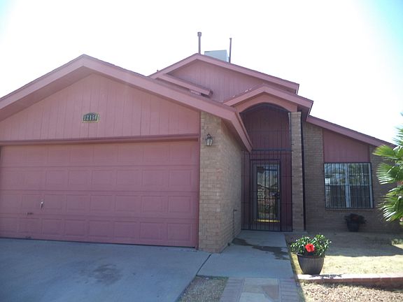3rd image of 12150 Royal Woods Dr