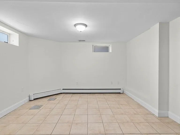 175 Elm St #1 — Photo 10