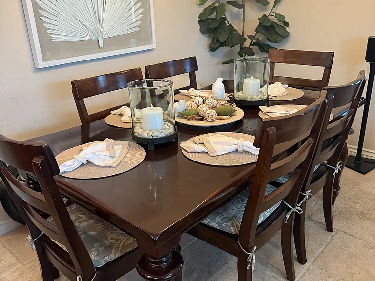 Dining room 2
