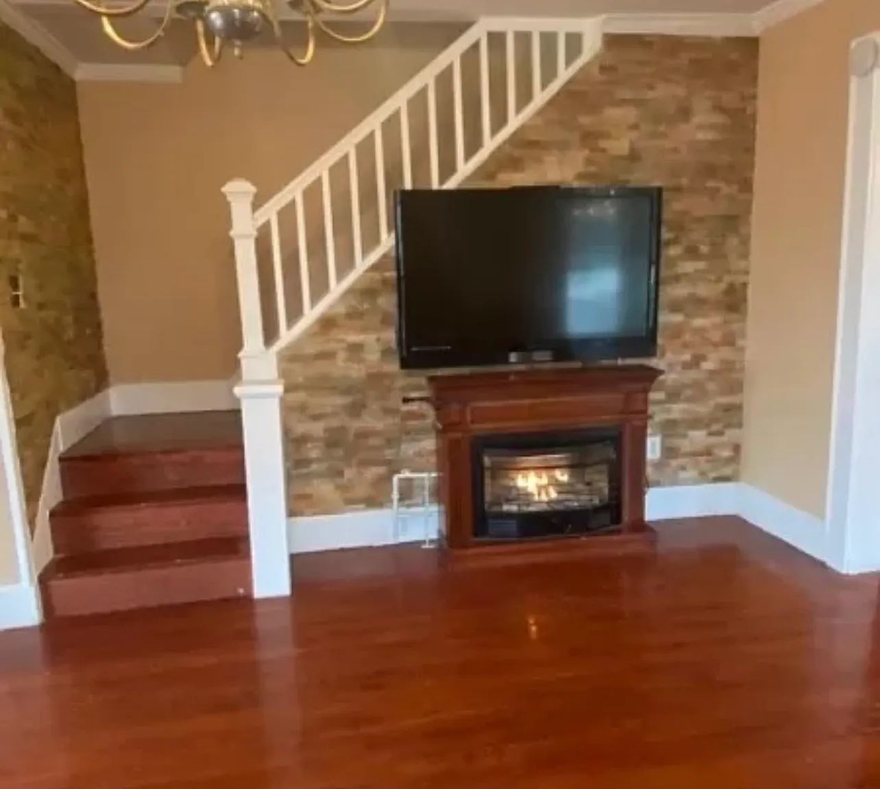 1 bed, 1.5 bath, 4644 sqft, $1,500 — Photo 4