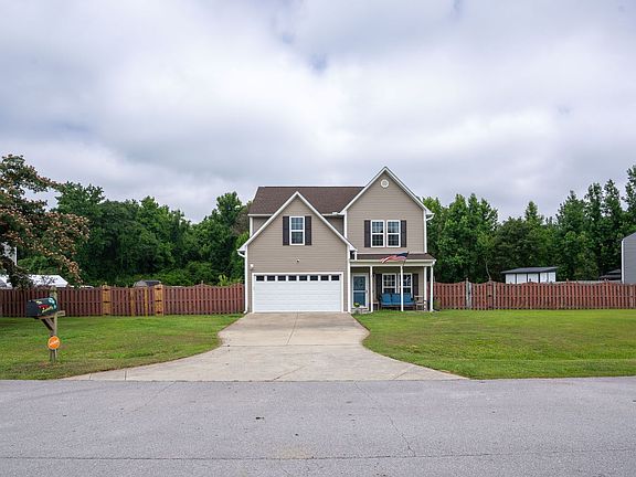3rd image of 108 Willard Way