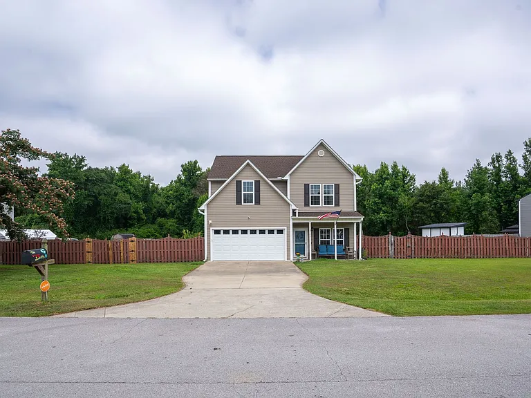 108 Willard Way — Photo 3