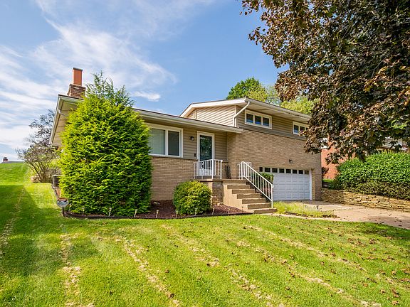 2nd image of 358 Yarrow Ln