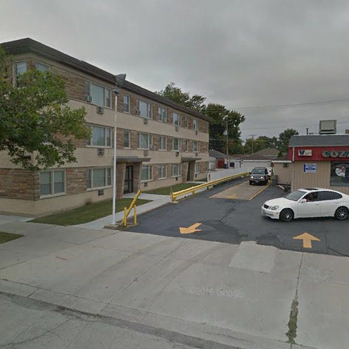 1st image of 5610 W 35th St
