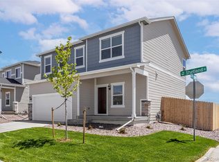 48299 Shetland Dr, Bennett, CO 80102