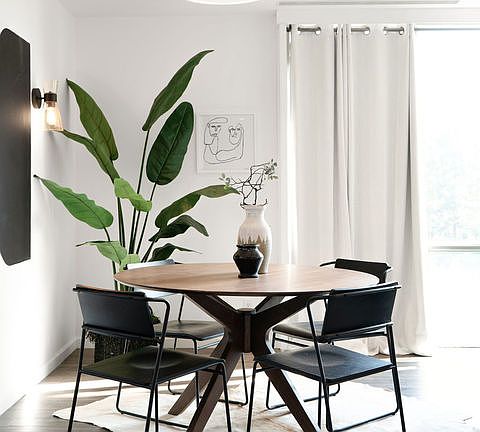 4th image of 2170 Century Park E APT 605