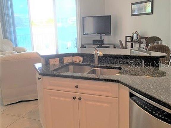 2nd image of 674 Bayway Blvd