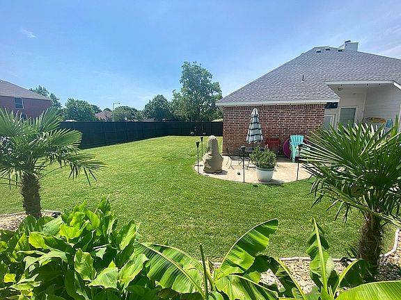 4th image of 700 Nickelville Ln