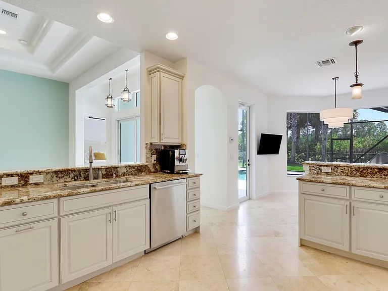 236 Carina Dr — Photo 17