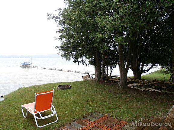 4th image of 6881 S Glazier Beach Dr