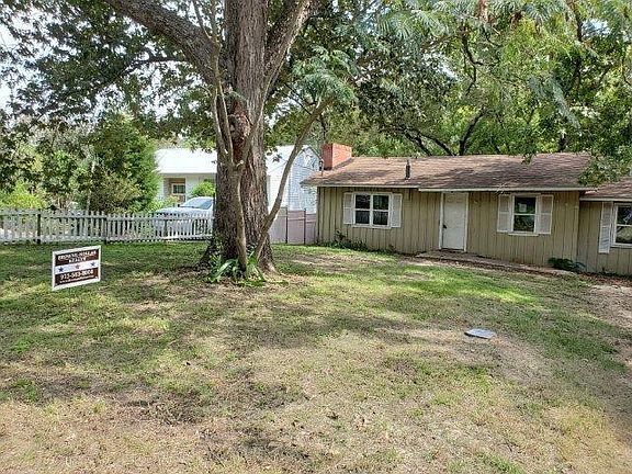 3rd image of 146 Dardenwood Way