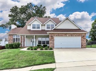 6 Grandbrook Blvd, Collinsville, IL