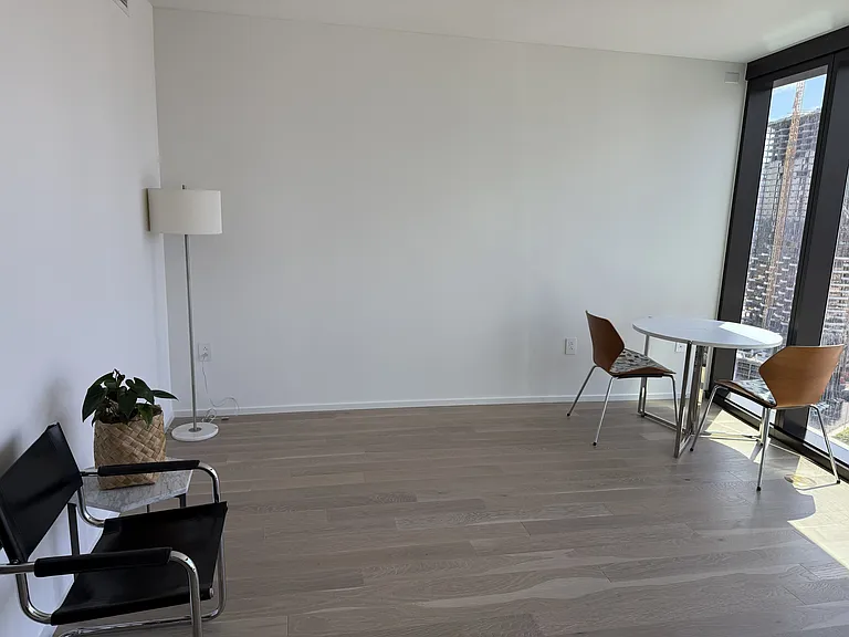 333 Ward Ave #2513 — Photo 4
