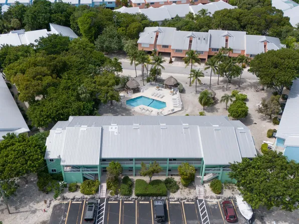 98261 Windward Ave, Key Largo, FL 33037