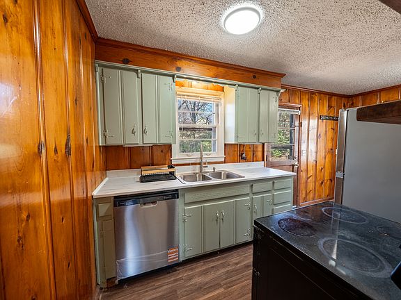 5th image of 3133 Cloverwood Dr