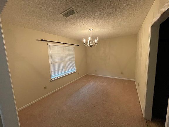 5th image of 134 Danville Dr