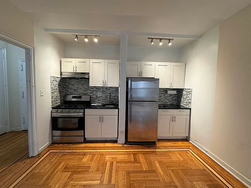 1st image of 41-41 41st St #3
