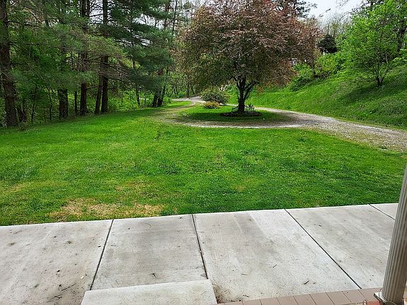 3rd image of 72 Woodmill Dr