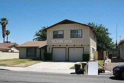 1st image of 4737 La Fonda Dr