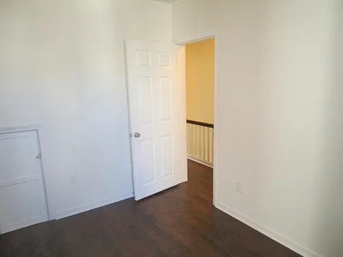 6954 Forrest Ave Photo 1