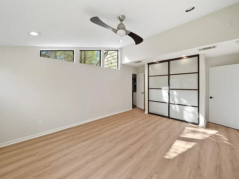 5 Berrypick Ln — Photo 9