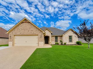 112 Germantown Cir, Hallsville, TX 75650