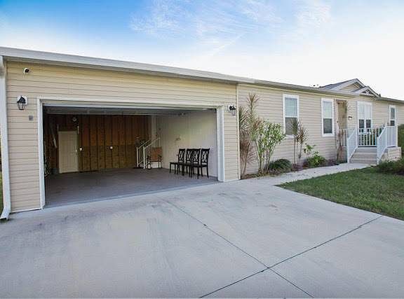 3rd image of 12116 Sw Cres #769-117
