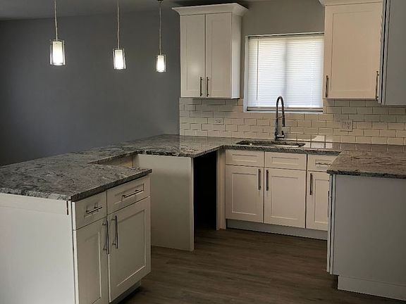 4th image of 6211 S Wolcott Ave
