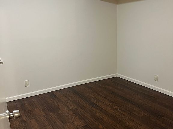 4th image of 166 Vanderbilt Ave APT 1C