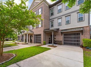 220 Slipper Shell Ct, Mount Pleasant, SC 29464