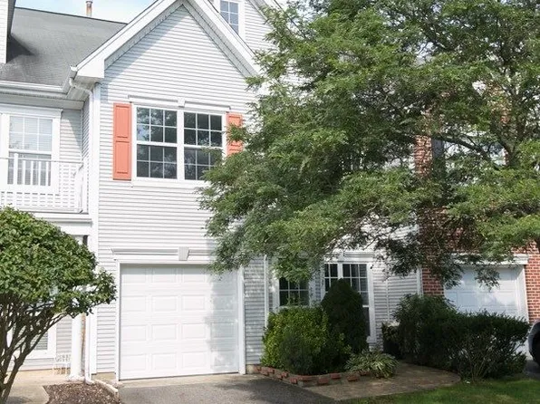 52 Mockingbird Way, Galloway, NJ 08205