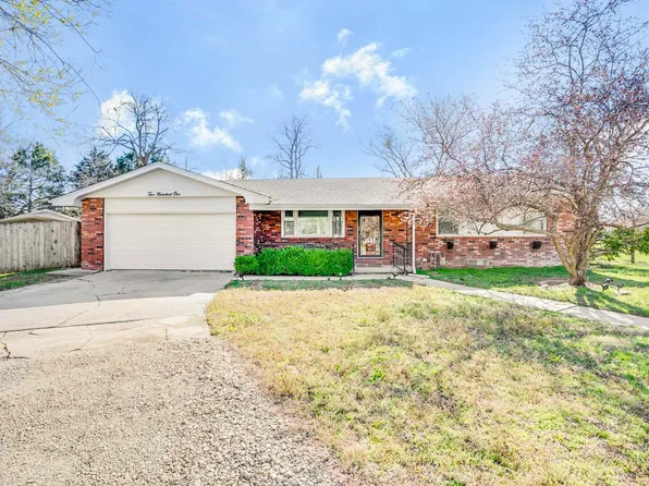 201 W Murdock St, Andover, KS 67002